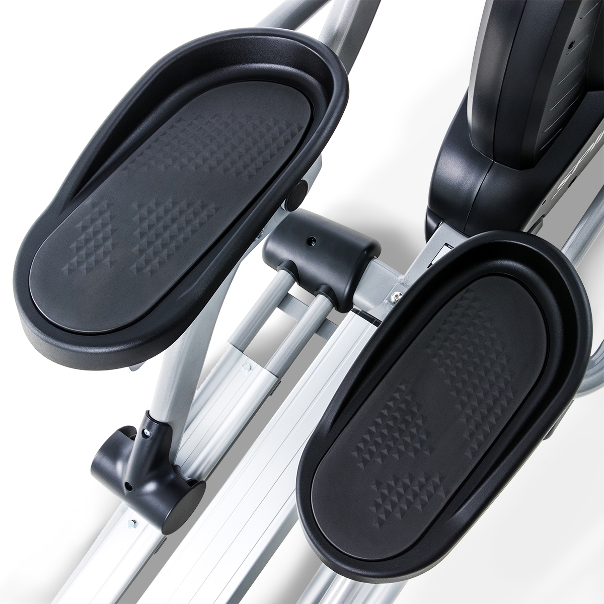 CE800 Elliptical Feature Display 2