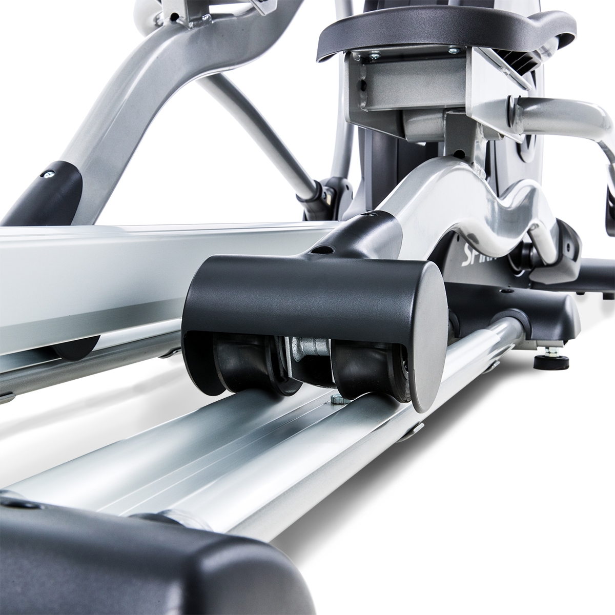 CE800 Elliptical Feature Display 5