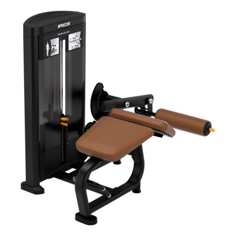 Isolating hamstring muscles using a prone leg curl machine